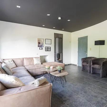 Vakantiehuis Ardennes Family Lodge, Family House 13 Guests With Garden & Sauna