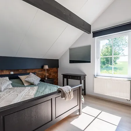 Holiday home Ardennes Family Lodge, Family House 13 Guests With Garden & Sauna