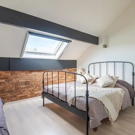 Ardennes Family Lodge, Family House 13 Guests With Garden & Sauna Holiday home Libin