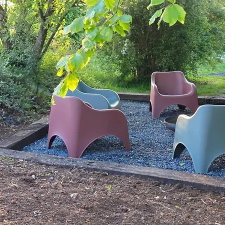 Ardennes Family Lodge, Family House 13 Guests With Garden & Sauna Hébergement de vacances Libin