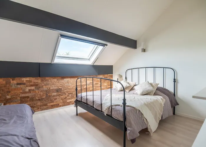 Ardennes Family Lodge, Family House 13 Guests With Garden & Sauna Holiday home Libin