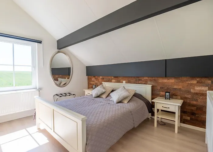 Ardennes Family Lodge, Family House 13 Guests With Garden & Sauna Holiday home *